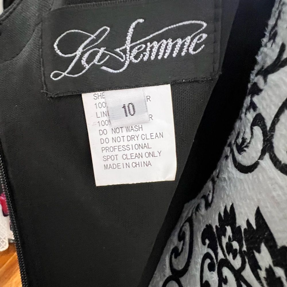 La Femme One Shoulder Fitted Jersey Gown SZ 10 with High Slit  NWT - Picture 2 of 8